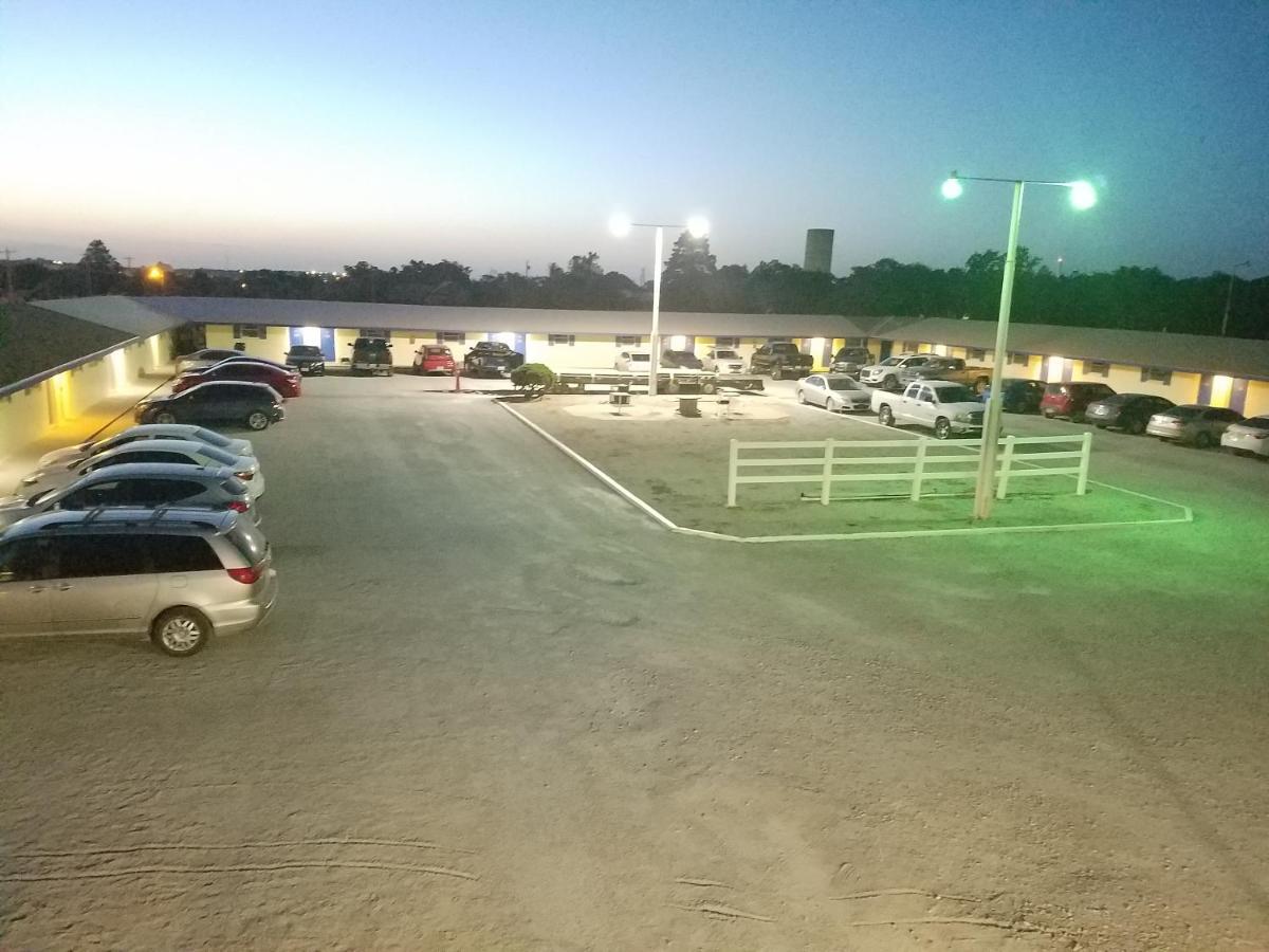 Executive Inn Cisco Zewnętrze zdjęcie